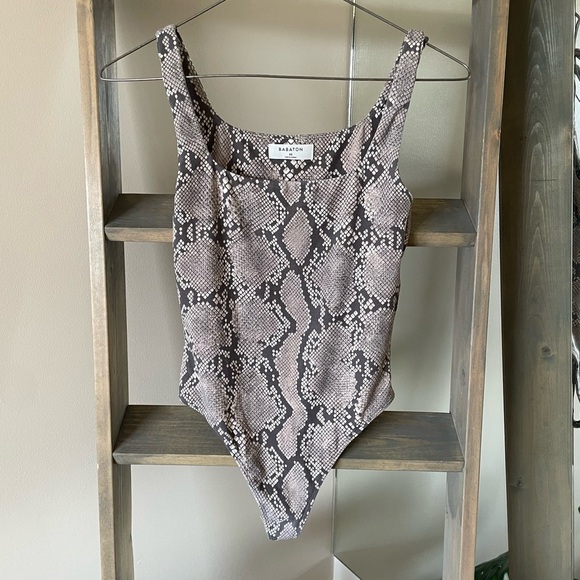 Babaton contour bodysuit - Picture 1 of 4